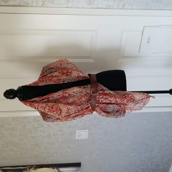 Floral scarf - Picture 7 of 7